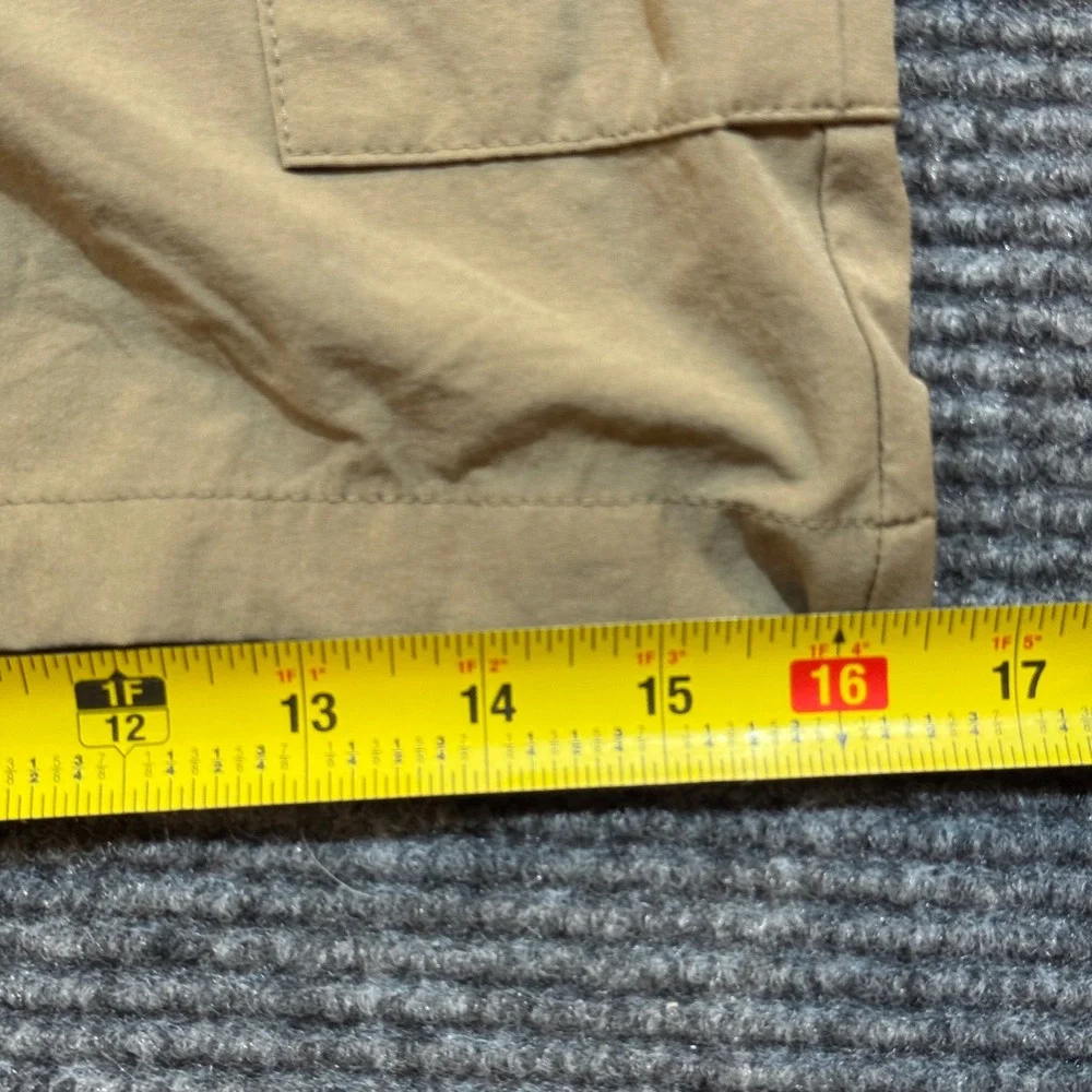 Cakulo Cargo Shorts EUC 4XL Khaki Tan Stretch Lightweight Hiking Performance